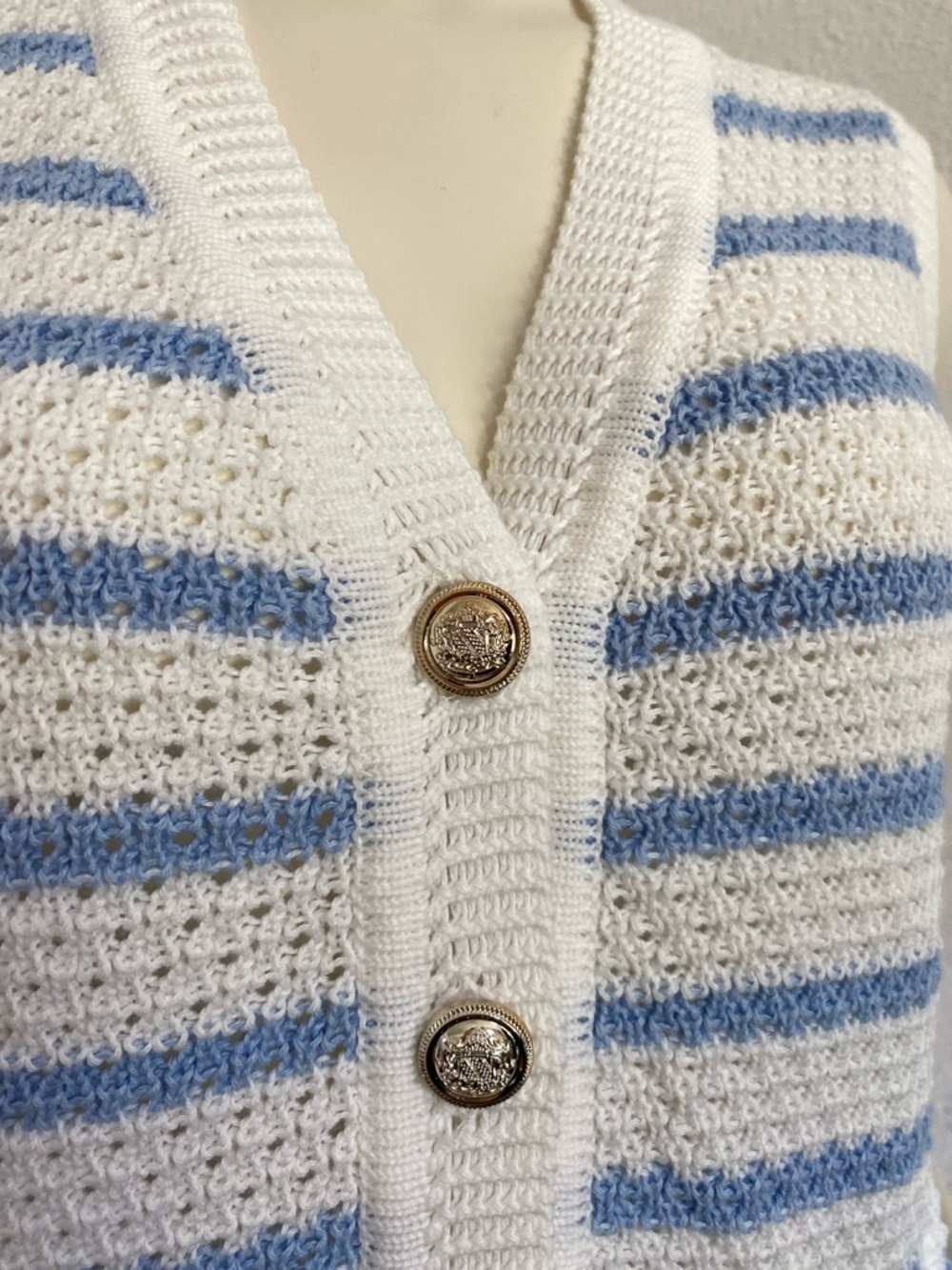 Sleeveless Striped Knit Cardigan Vest in White & Light Blue - Picture 2 of 5